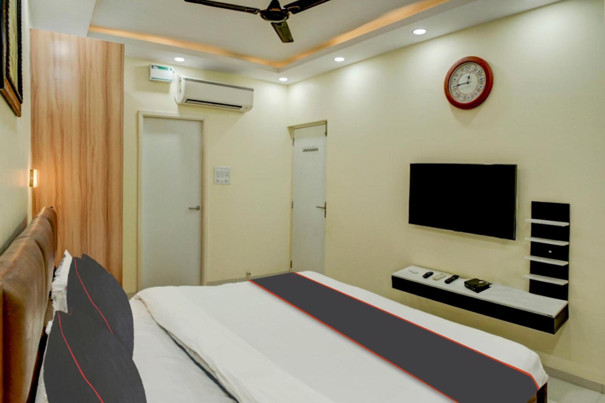 Flagship Santoshi Holiday Home Dabolim Luaran gambar
